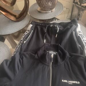 KarlLagerfeld  sports suit